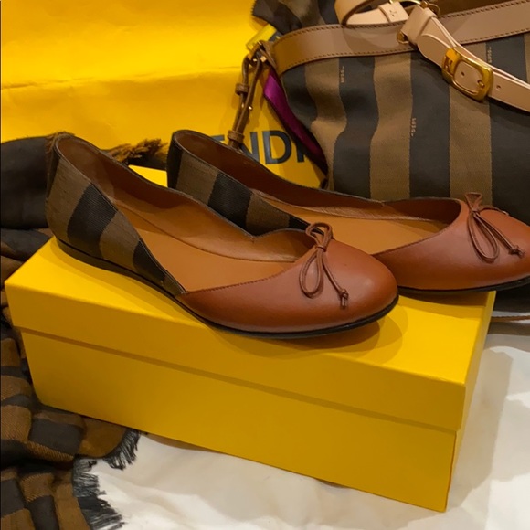 Fendi flats